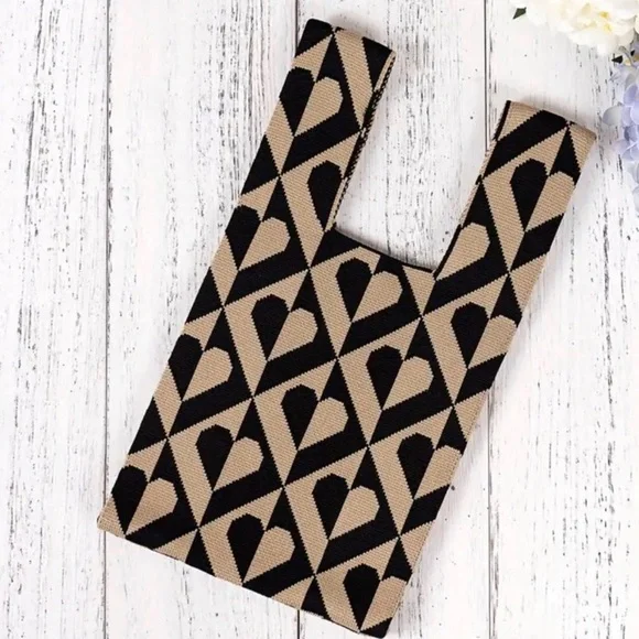 Boho Chic Knitted Wristlet Handbag For Women, Stylish Mini Foldable Tote - Picture 3 of 6